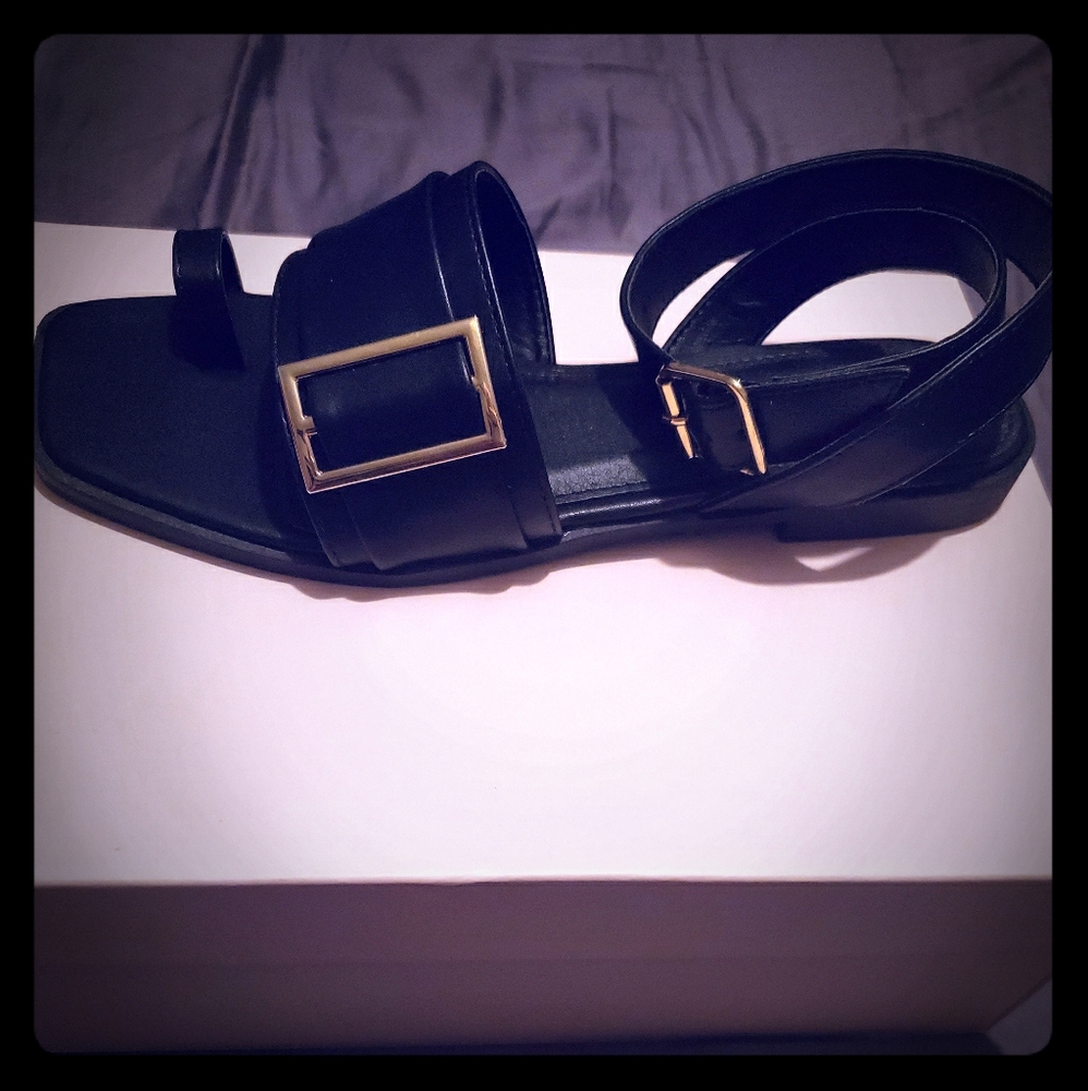 Black Leather square toe sandal *NEW